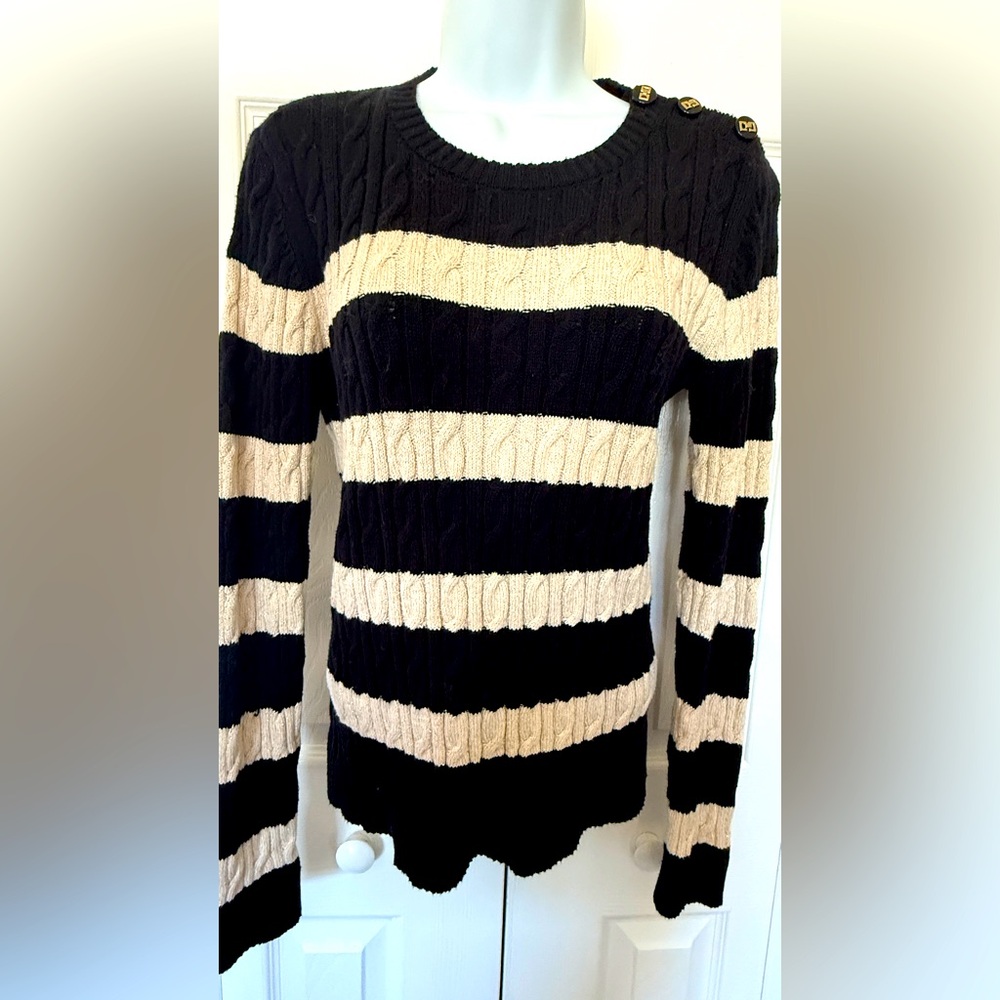 BLACK AND CREAM SWEATER Charter Club Petite Size Small Gold Thread Accent
